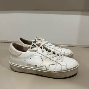 Golden Goose Hi Star Sneakers Cream & White